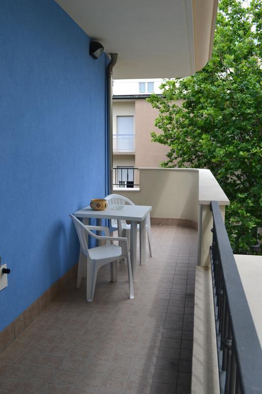 Residence Blu Marine Rimini Oda fotoğraf